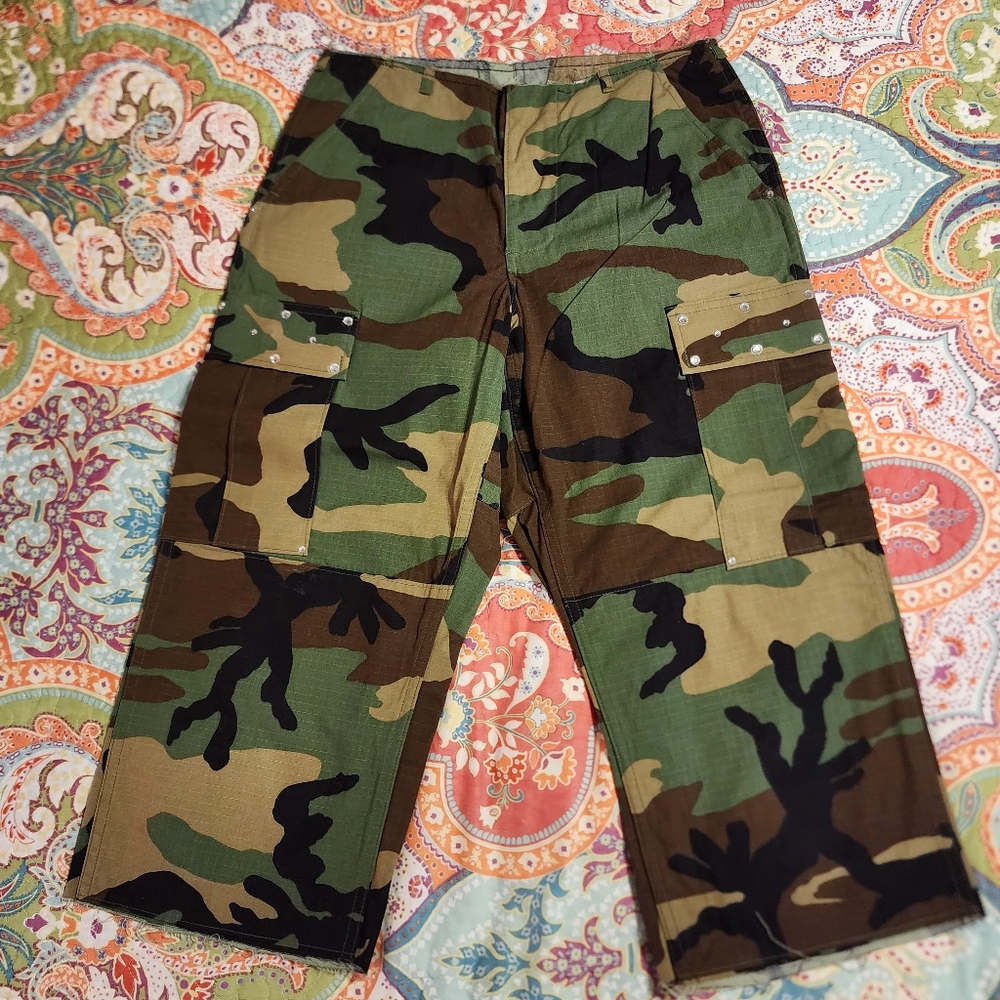 Urban Cowgirl Rhinestone Embellished Camoflauge Capri Pants